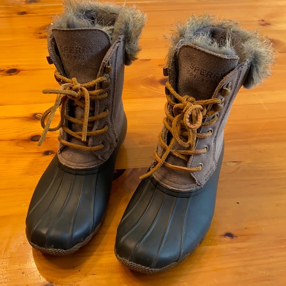 Sperry Duck Boots with Fur - Picture 1 of 5